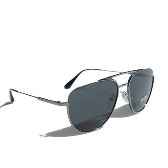 Prada Authentic Aviator Sunglasses –NEW with Box & Case – Excellent Condition